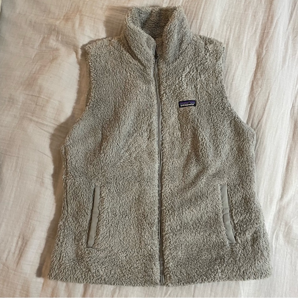 Grey fuzzy Patagonia vest